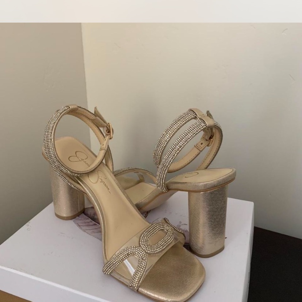 Elegant Gold Women's Heels